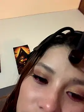 3littleschoolteens online show from 11-17-25, 06:17