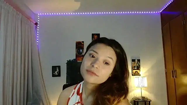 3littleschoolteens online show from 11-18-25, 05:44