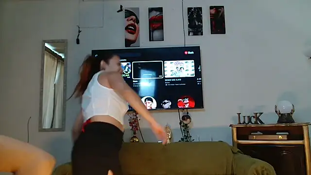 3littleschoolteens online show from 11-06-25, 06:01