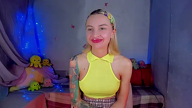 LickLizzy online show from 02-16-26, 10:18