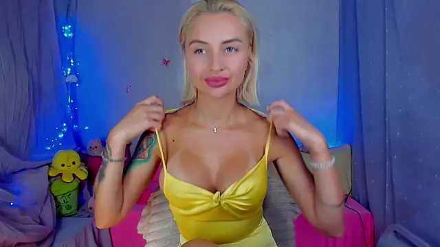 LickLizzy online show from 07-28-26, 08:52