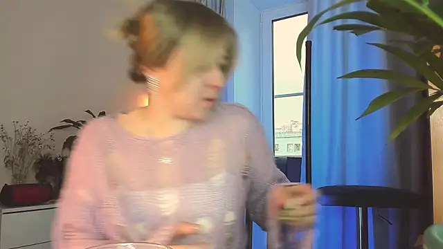 5 in one online show from 04-17-26, 04:04