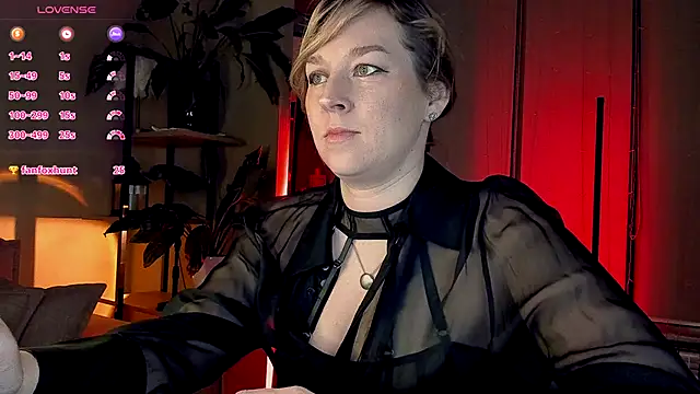 5 in one online show from 10-27-25, 03:51