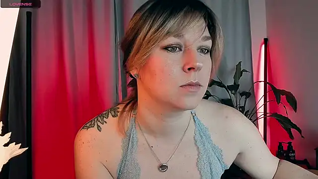 Snapshot of 5_in_one chatting on 02-19-26, 03:36 5 in one online show from 02-19-26, 03:36