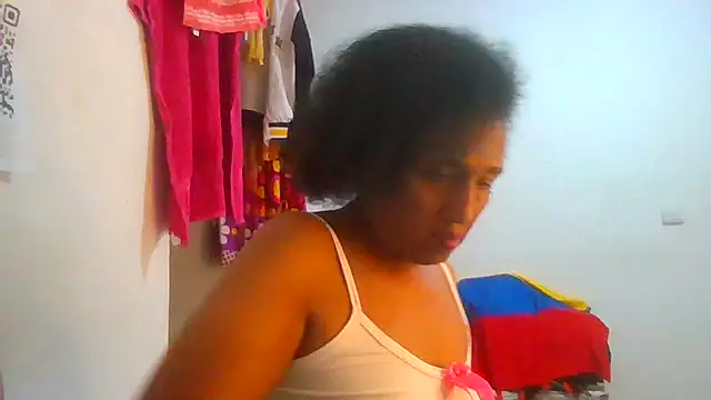 Aishamara online show from 10-30-25, 06:55