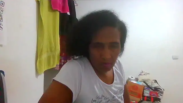 Snapshot of Aishamara chatting on 10-11-25, 06:47 Aishamara online show from 10-11-25, 06:47