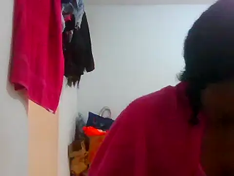 Snapshot of Aishamara chatting on 03-22-25, 04:15 Aishamara online show from 03-22-25, 04:15