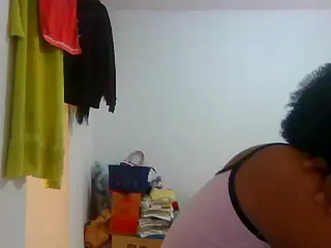 Snapshot of Aishamara chatting on 03-09-25, 06:21 Aishamara online show from 03-09-25, 06:21