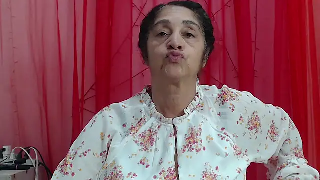 heyline milf online show from 04-05-26, 12:17