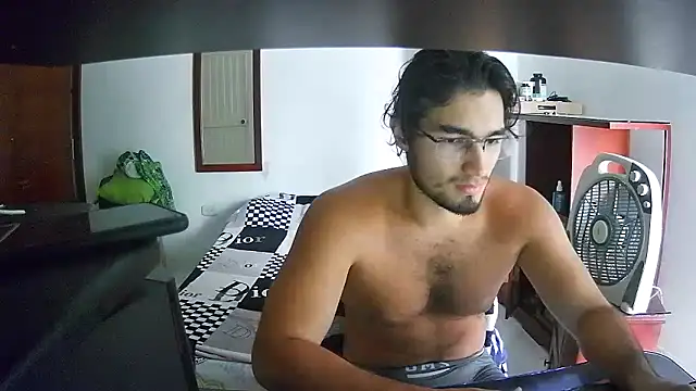 lechero226 online show from 12-02-25, 07:48