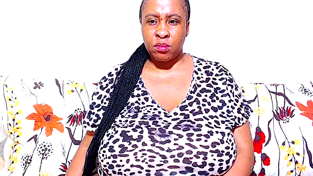 Ebonylovelyx online show from 11-13-25, 03:32