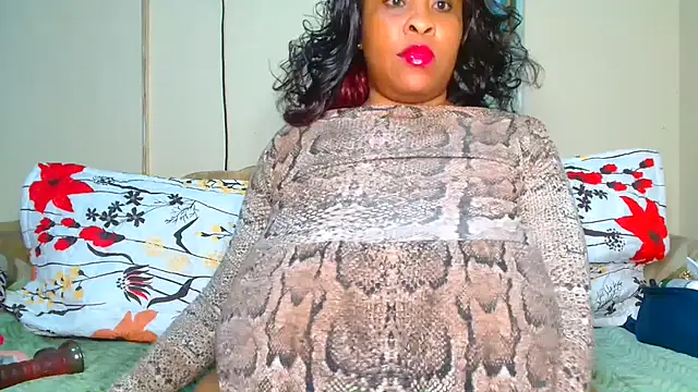 Ebonylovelyx online show from 04-12-26, 03:10