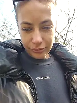 Keli Jessi online show from 04-05-26, 12:12