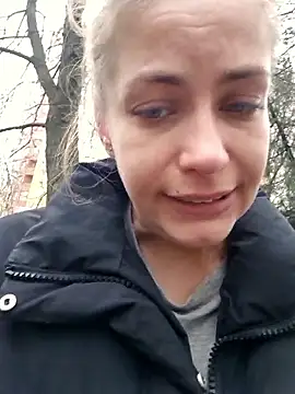 Keli Jessi online show from 11-28-25, 01:22