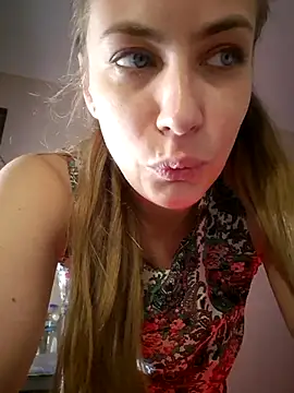 Keli Jessi online show from 04-07-26, 08:10