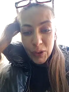 Keli Jessi online show from 03-12-26, 12:31