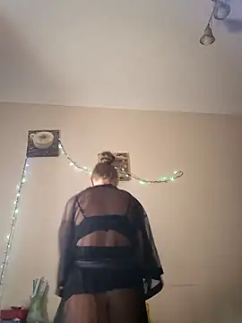 Keli Jessi online show from 02-05-26, 03:30