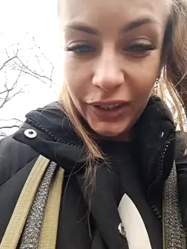 Snapshot of Keli_Jessi chatting on 03-15-25, 01:29 Keli Jessi online show from 03-15-25, 01:29