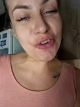 Keli Jessi online show from 01-07-26, 07:08