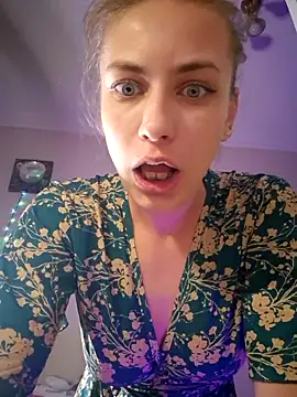 Keli Jessi online show from 04-09-26, 06:14