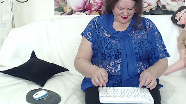 FlaviaSquirts online show from 02-15-25, 11:28