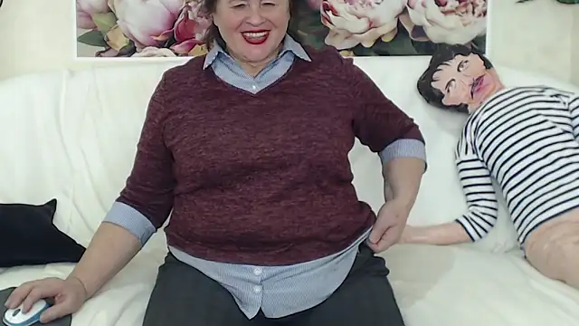 FlaviaSquirts online show from 02-25-25, 02:48