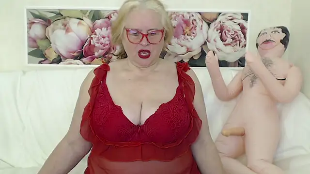 FlaviaSquirts online show from 02-01-26, 07:28