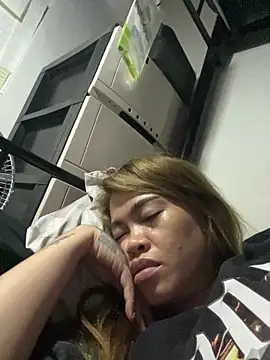 pinay4uwithagoodheart online show from 12-18-25, 08:45