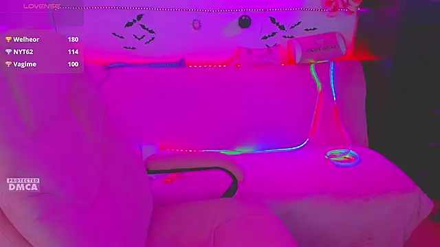 Lolisuccub online show from 04-19-26, 06:10