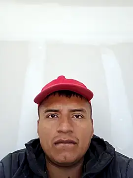 Snapshot of Diablo9804 chatting on 10-31-25, 04:36 Diablo9804 online show from 10-31-25, 04:36