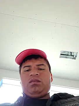 Snapshot of Diablo9804 chatting on 10-25-25, 05:24 Diablo9804 online show from 10-25-25, 05:24