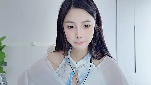 HaagenDazs  online show from 12-22-25, 05:18