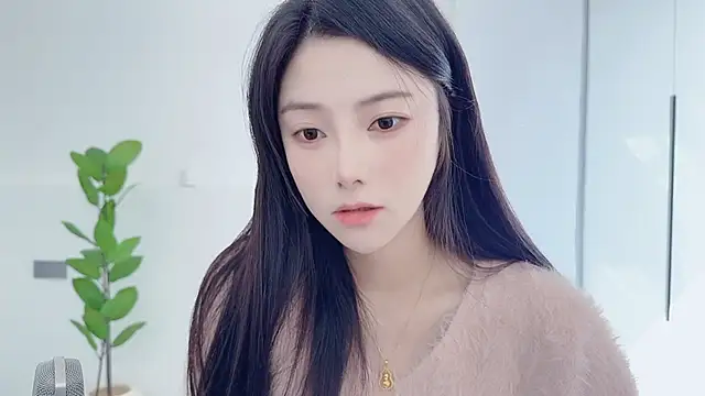 HaagenDazs  online show from 10-28-25, 03:07