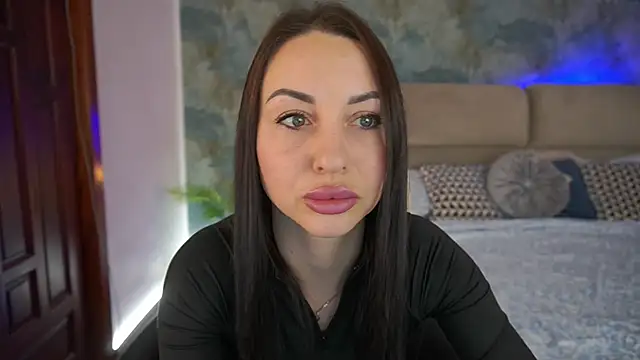 KristiiMax online show from 02-09-26, 09:18