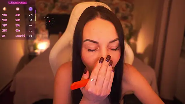 KristiiMax online show from 01-07-26, 04:45