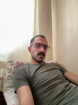 Snapshot of saye0044 chatting on 02-19-26, 05:26 saye0044 online show from 02-19-26, 05:26