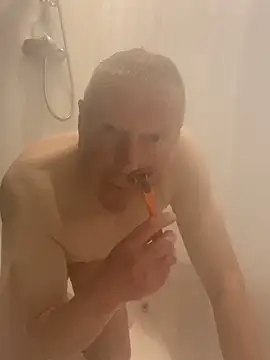 boilinghot123 online show from 09-09-25, 06:06