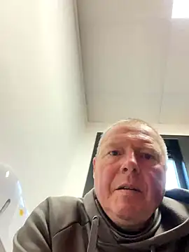 boilinghot123 online show from 10-12-25, 07:32