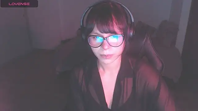 Snapshot of modjo_ chatting on 09-24-25, 02:51 modjo online show from 09-24-25, 02:51