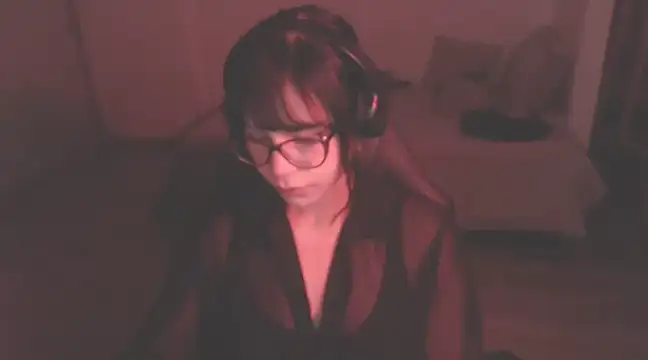 Snapshot of modjo_ chatting on 12-04-24, 07:00 modjo online show from 12-04-24, 07:00