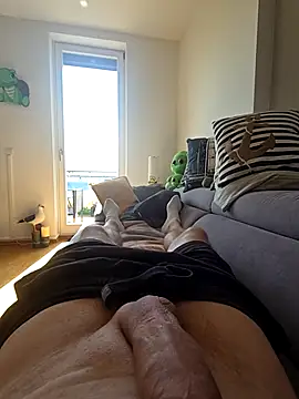 lovebbwgirly online show from 04-21-26, 11:39