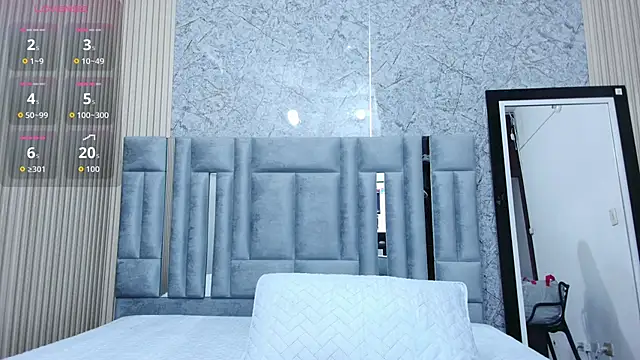 veronicaroose  online show from 11-03-25, 12:31