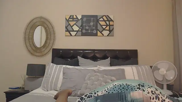 Creamyass22 online show from 02-06-25, 04:03