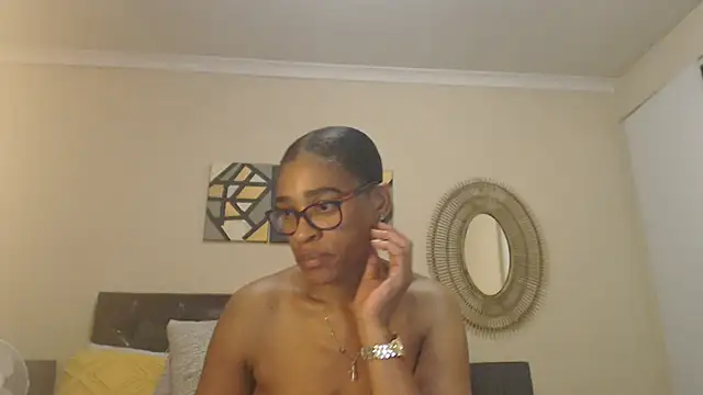 Creamyass22 online show from 04-15-26, 07:58