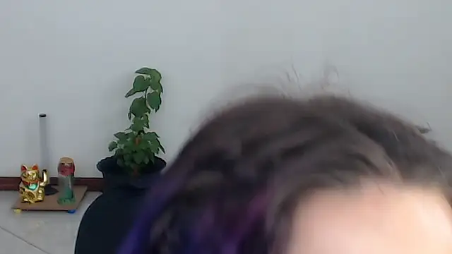 charlottezoe15 online show from 05-13-26, 03:30