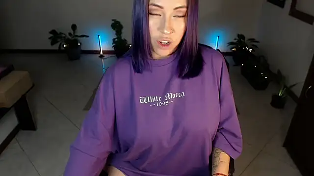 charlottezoe15 online show from 06-23-26, 08:34