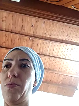 LunaZambrano online show from 04-02-26, 05:41