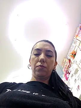 LunaZambrano online show from 03-02-26, 05:31