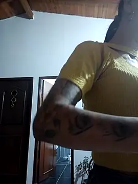 LunaZambrano online show from 02-12-26, 02:11