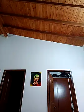 LunaZambrano online show from 03-19-25, 03:08